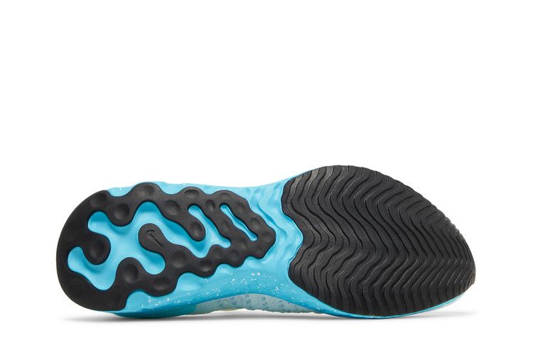 Nike React Phantom Run Flyknit 2 'White Glacier Blue' — White/Glacier Blue/Copa/Black (5)