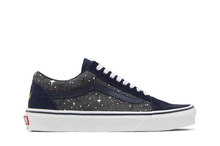 Sailor Moon x Vans Old Skool 'Pretty Guardian - Parisian Night' — Parisian Night