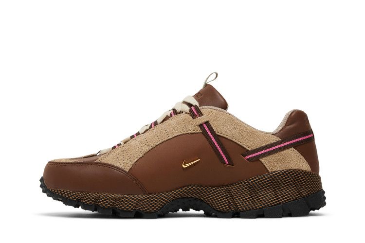 Jacquemus x Nike Wmns Air Humara LX 'Brown' — Ale Brown/Gold/Ale Brown