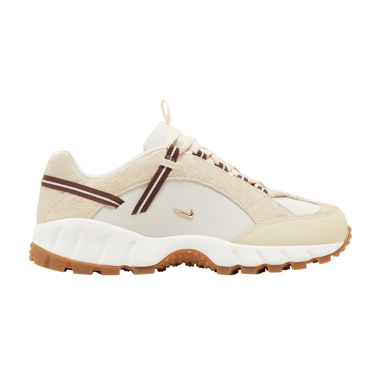 Jacquemus x Nike Wmns Air Humara LX 'Sail' — Light Bone/Gold/Sail