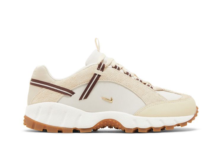 Jacquemus x Nike Wmns Air Humara LX 'Sail' — Light Bone/Gold/Sail