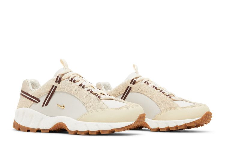 Jacquemus x Nike Wmns Air Humara LX 'Sail' — Light Bone/Gold/Sail