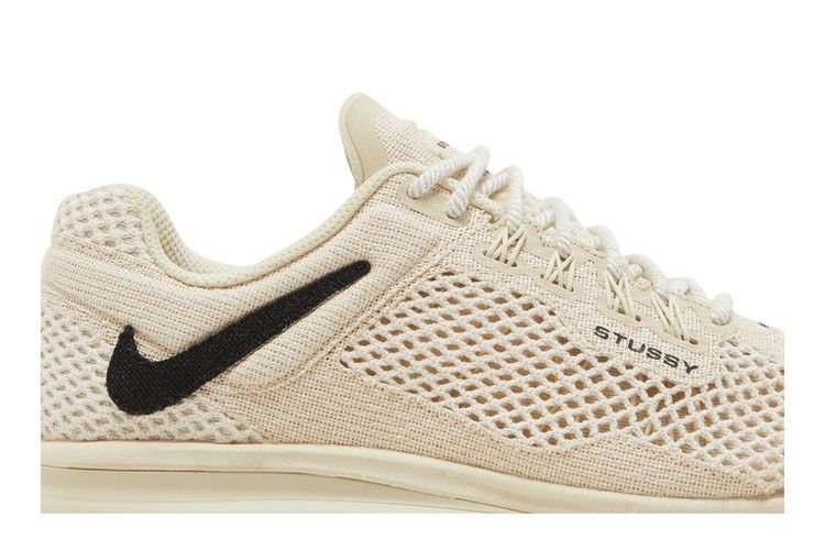 Stussy x Nike Air Max 2013 'Fossil' — Fossil/Black/Fossil (3)