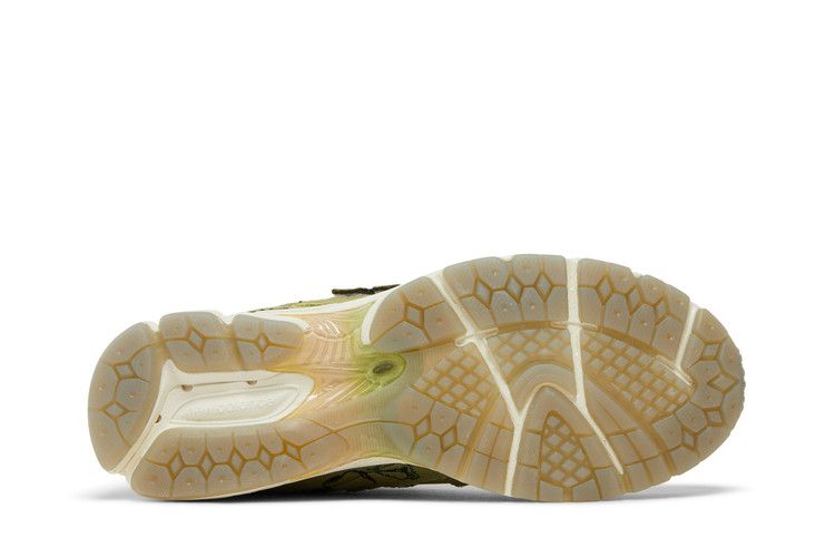 Bryant Giles x New Balance 2002R 'What Now?' — Iguana/Capulet Olive