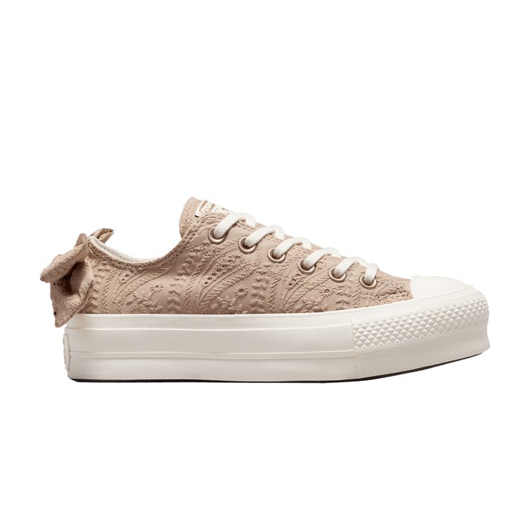 Converse Wmns Chuck Taylor All Star Lift Low 'Bow' — Nutty Granola/Egret/Light Gold
