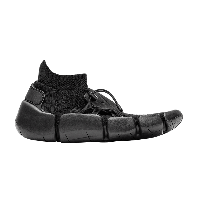 Nike Footscape Flyknit DM 'Triple Black' — Black/Black-Black