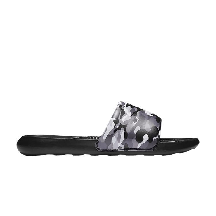 Nike Victori One Printed Slide 'Camo - Black Grey' — Black/Grey Fog/Particle Grey/Black