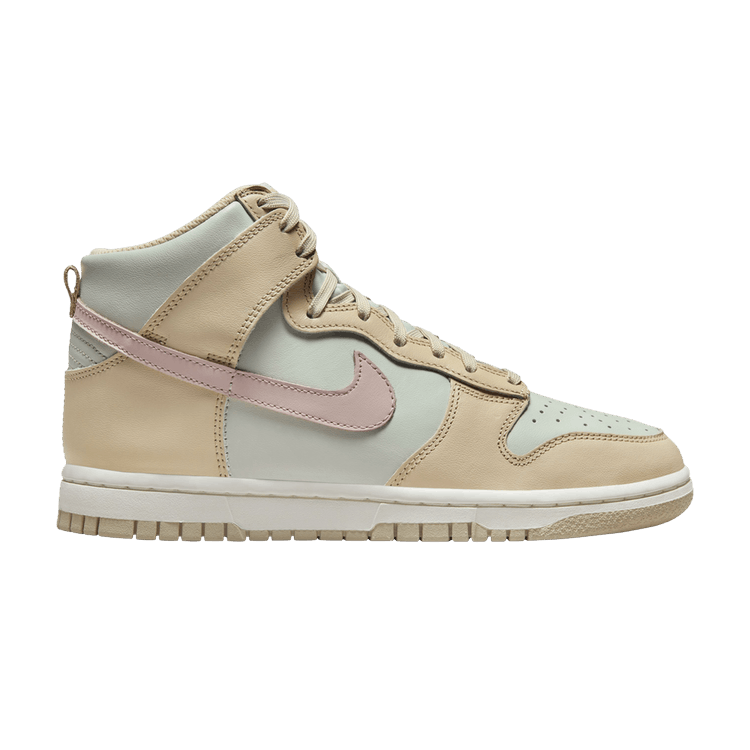 Nike Wmns Dunk High 'Sand Drift Pink Oxford' — Sand Drift/Light Silver/Sail/Pink Oxford