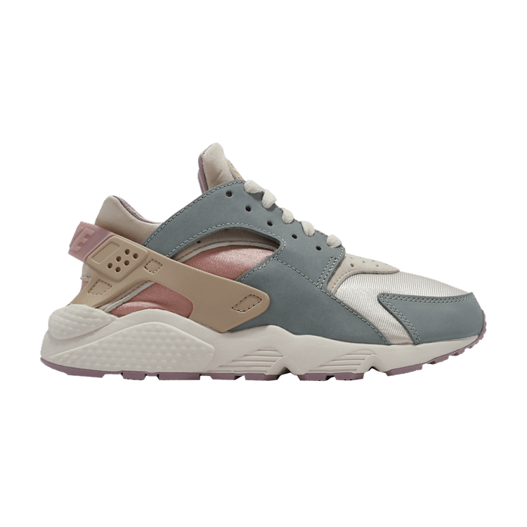 Nike Wmns Air Huarache 'One Mile Social Club' — Light Orewood Brown/Dusty Sage/Sail