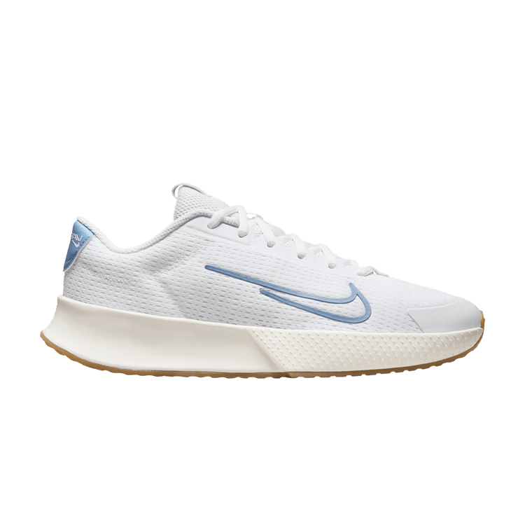 Wmns NikeCourt Vapor Lite 2 HC 'White Light Blue' — White/Sail/Gum Light Brown/Light Blue