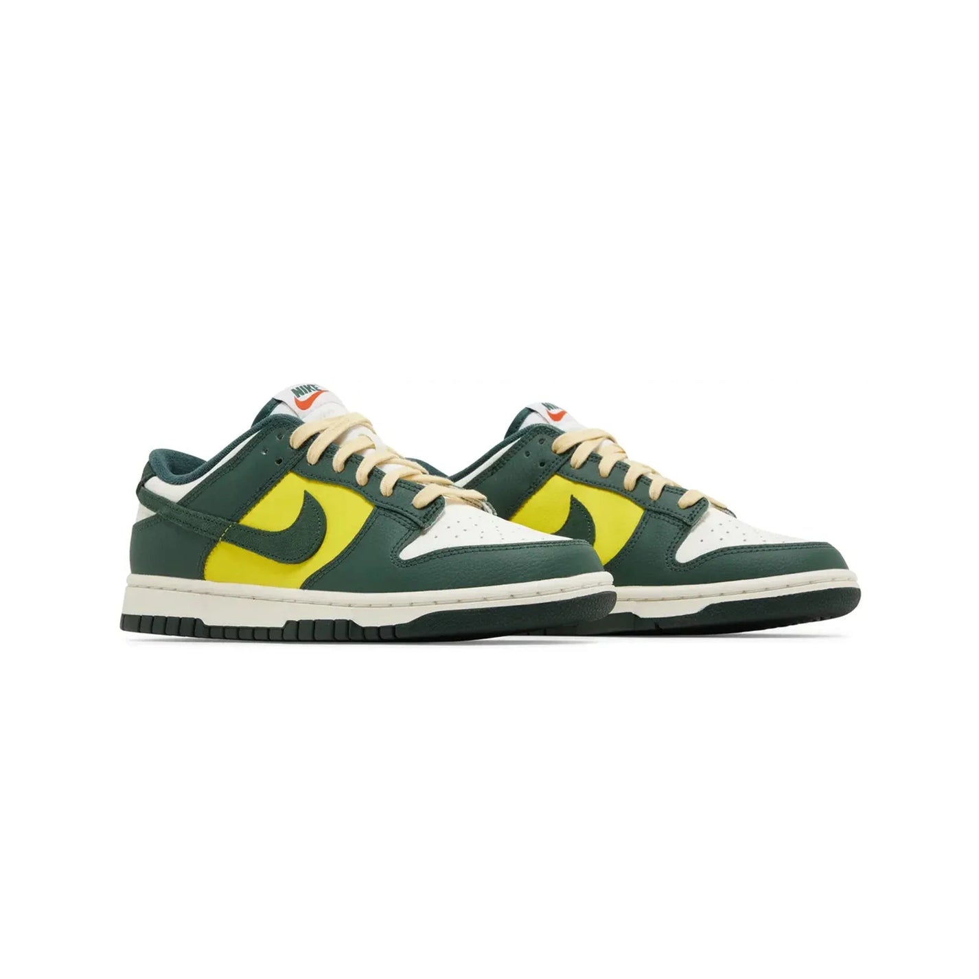 Nike Dunk Low SE 'Noble Green' Women's (2023)