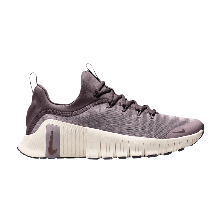 Nike Wmns Free Metcon 6 'Light Violet Ore' — Light Violet Ore/Violet Ore/Chalk/Tattoo