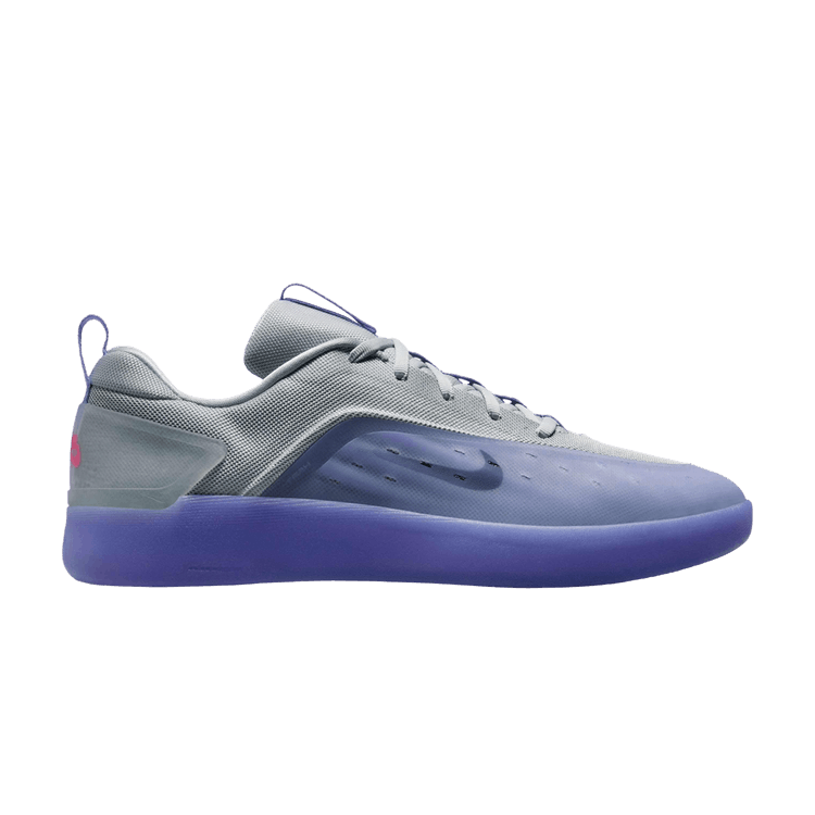 Nike Zoom Nyjah 4 SB 'Light Thistle' — Light Thistle/Black/Light Thistle/Wolf Grey/Hyper Pink