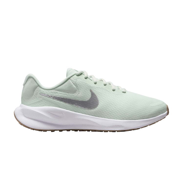 Nike Wmns Revolution 7 Wide 'Barely Green Metallic Silver' — Barely Green/White/Platinum Tint/Metallic Silver