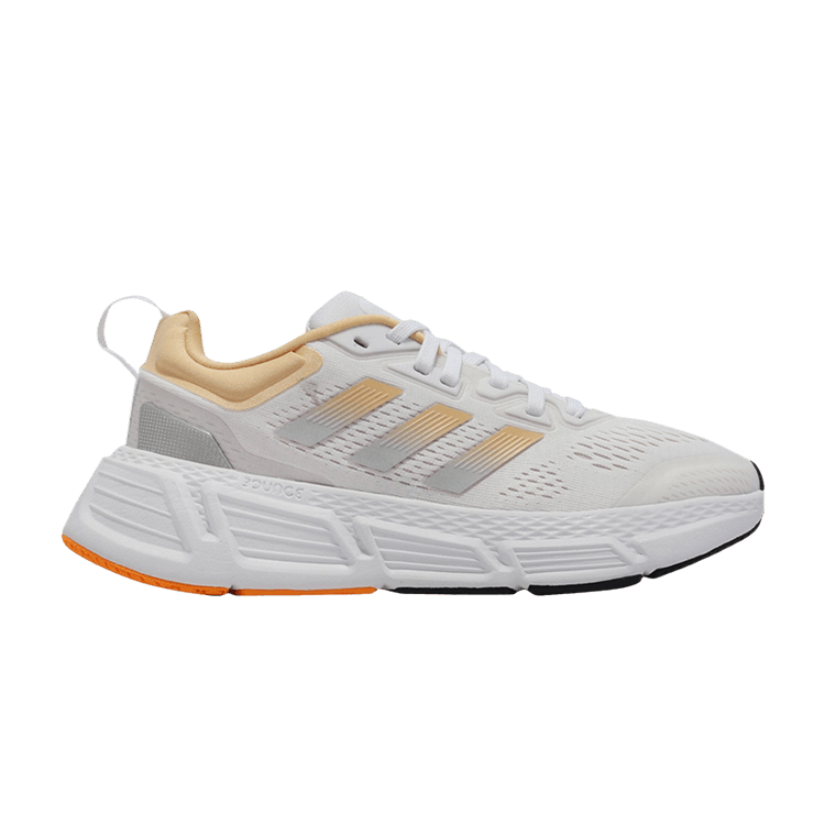 Adidas Wmns Questar 'White Pulse Amber' — Cloud White/Pulse Amber/Matte Silver