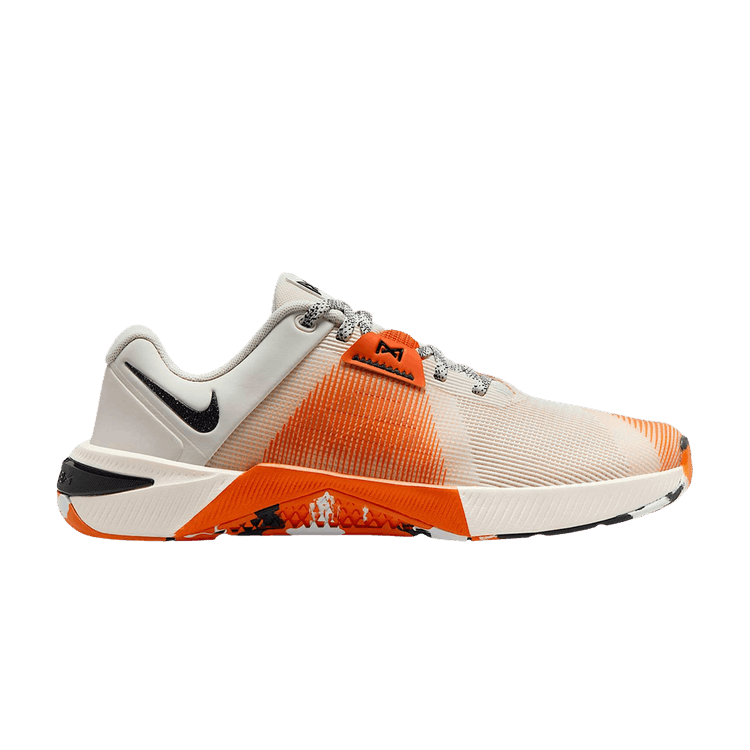 Nike Wmns Metcon 10  'Soft Pearl/Safety Orange/Black' — Soft Pearl/Safety Orange/Black