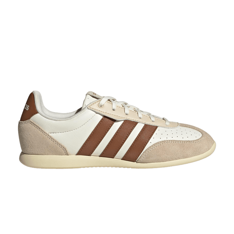 adidas Wmns Barreda Lo 'Off White Dusky Bronze Warm Vanilla' — Off White / Dusky Bronze / Warm Vanilla
