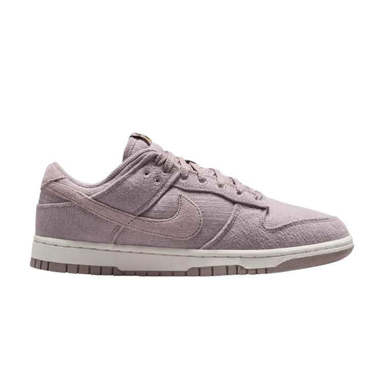 Nike Wmns Dunk Low 'Now Accepting All Flowers' — Light Violet Ore/Sail-Metallic Gold-Healing Jade-University Gold-Rust Factor