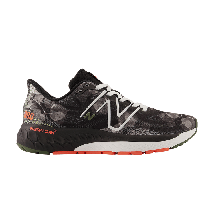 New Balance Fresh Foam X 880v13 'London Marathon' — White/Black/Neon Dragonfly