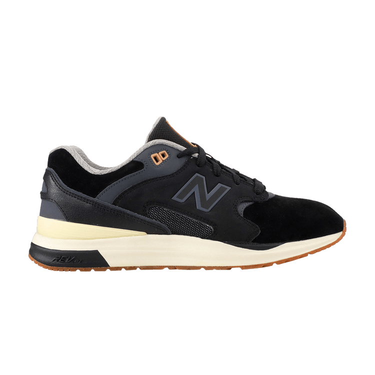 New Balance 1550 — black