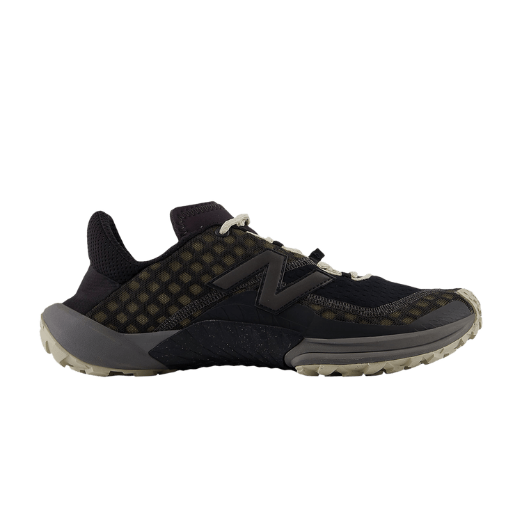 New Balance Minimus Trail 'Black Tan' — Black