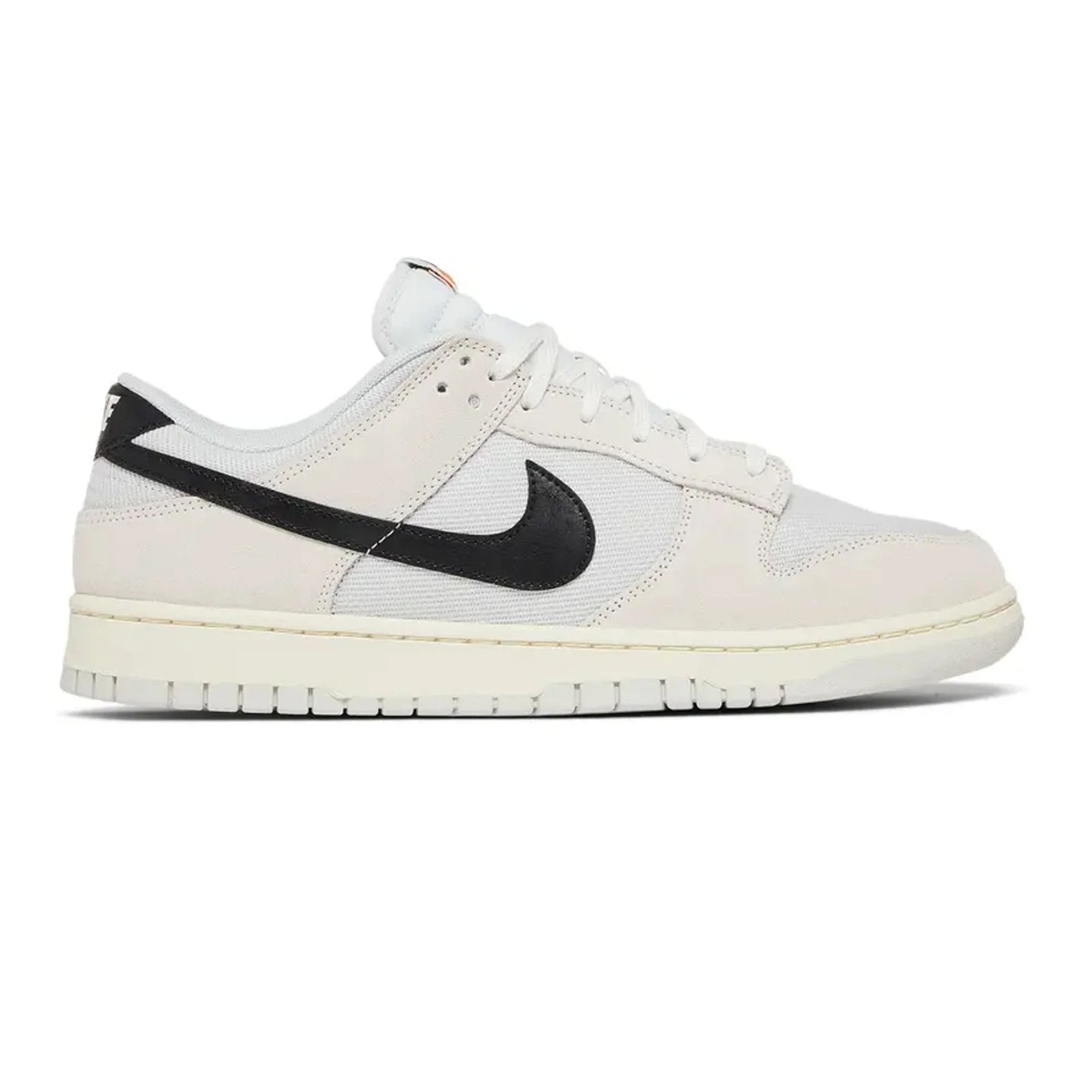 Nike Dunk Low 'Certified Fresh' (2022)