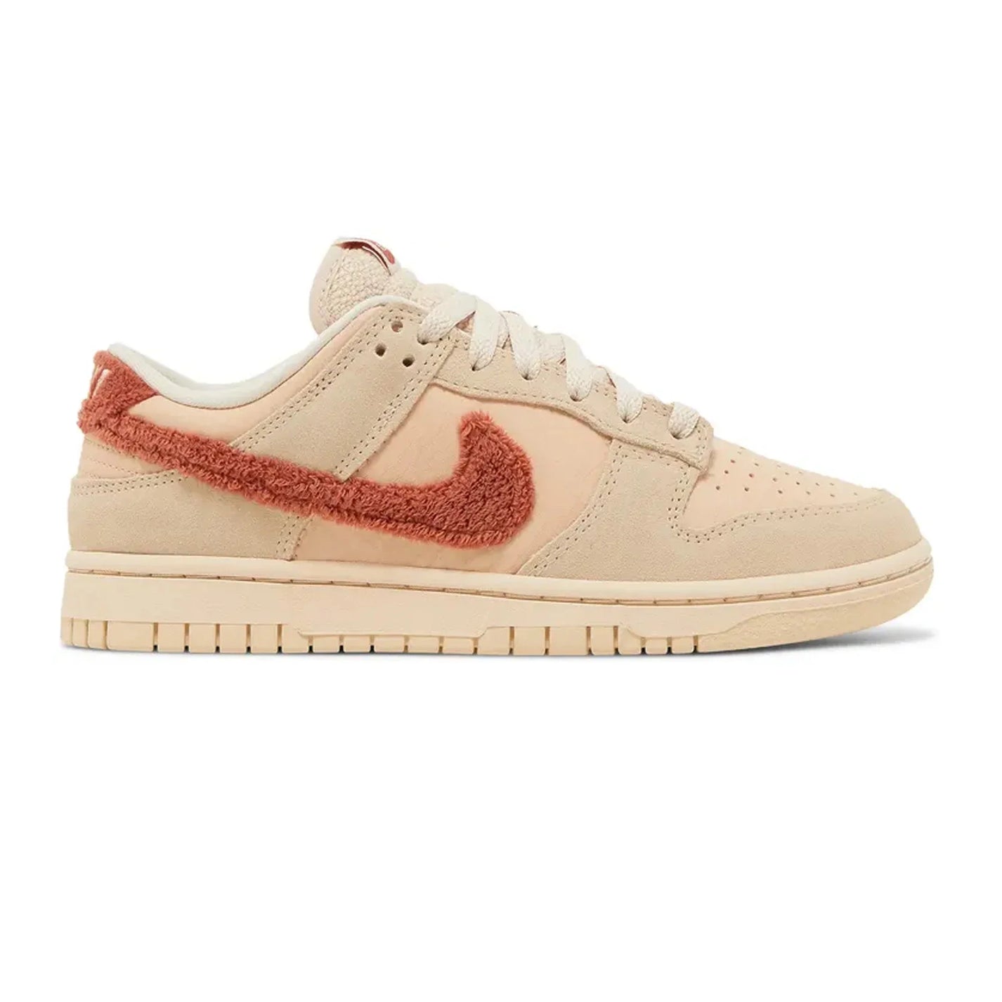 Nike Dunk Low 'Terry Swoosh' W (2022)