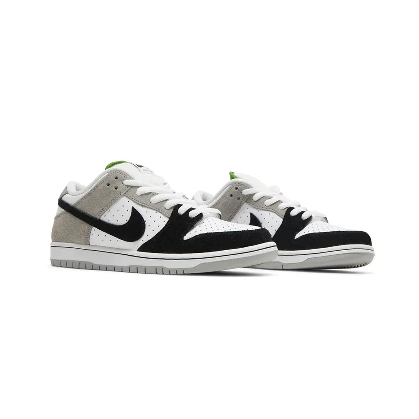 Nike SB Dunk Low 'Chlorophyll' (2022)