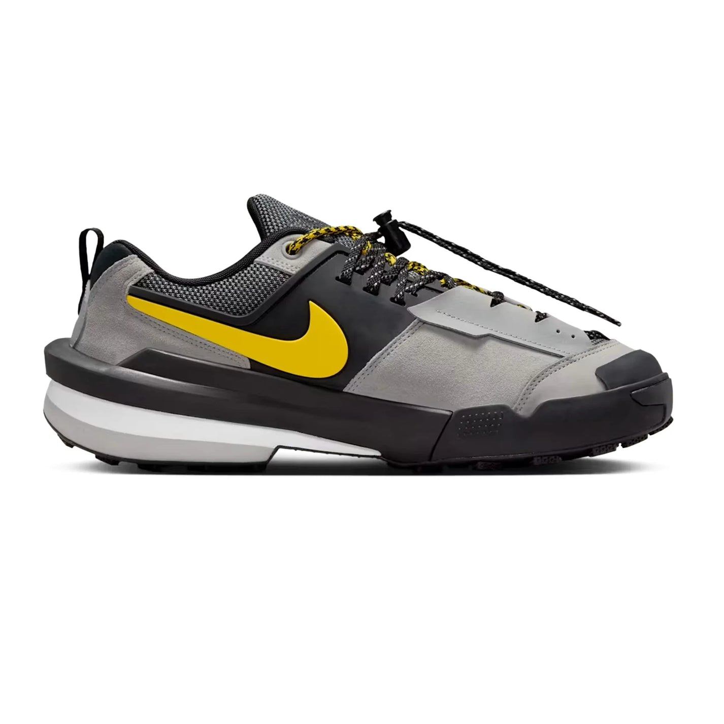 Nike x Sacai Zegamadome SP 'Cream Black Yellow' (2025)