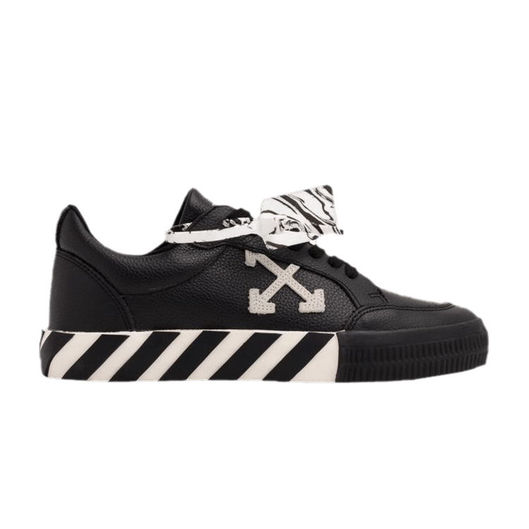 Off-White Vulc Sneaker 'Black White' — Black/White