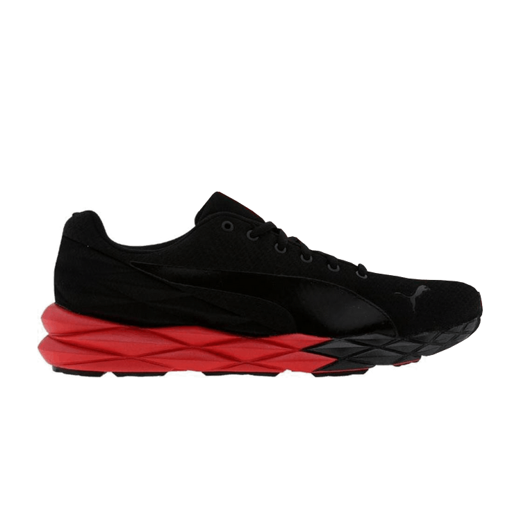 PUMAGility — Black / High Risk Red