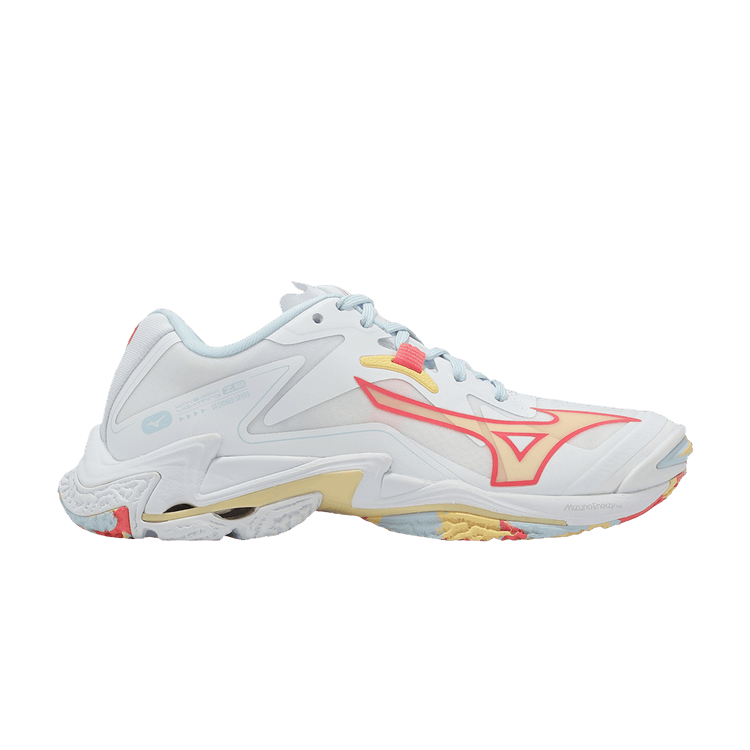 Mizuno Wmns Wave Lightning Z8 'White Calypso Coral' — White/Calypso Coral/Pale Banana