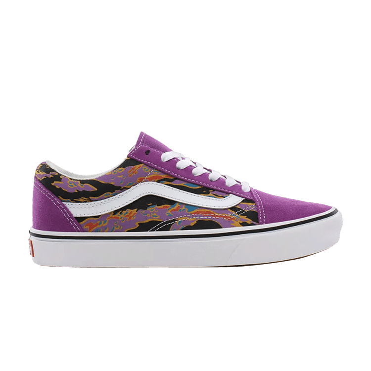 Vans ComfyCush Old Skool 'Dewberry Tiger Camo' — Dewberry/True White