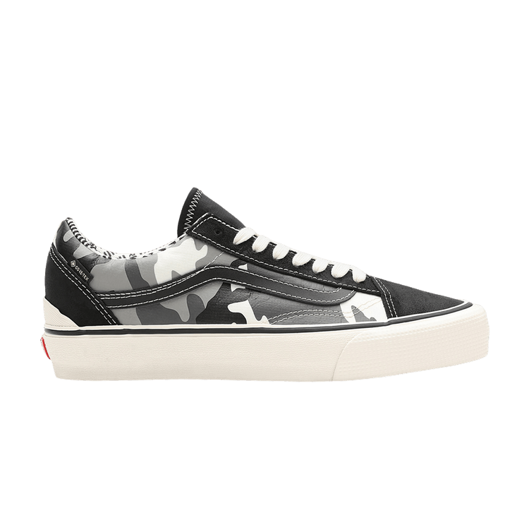 Vans Old Skool GORE-TEX 'Black Camo' — Black/True White
