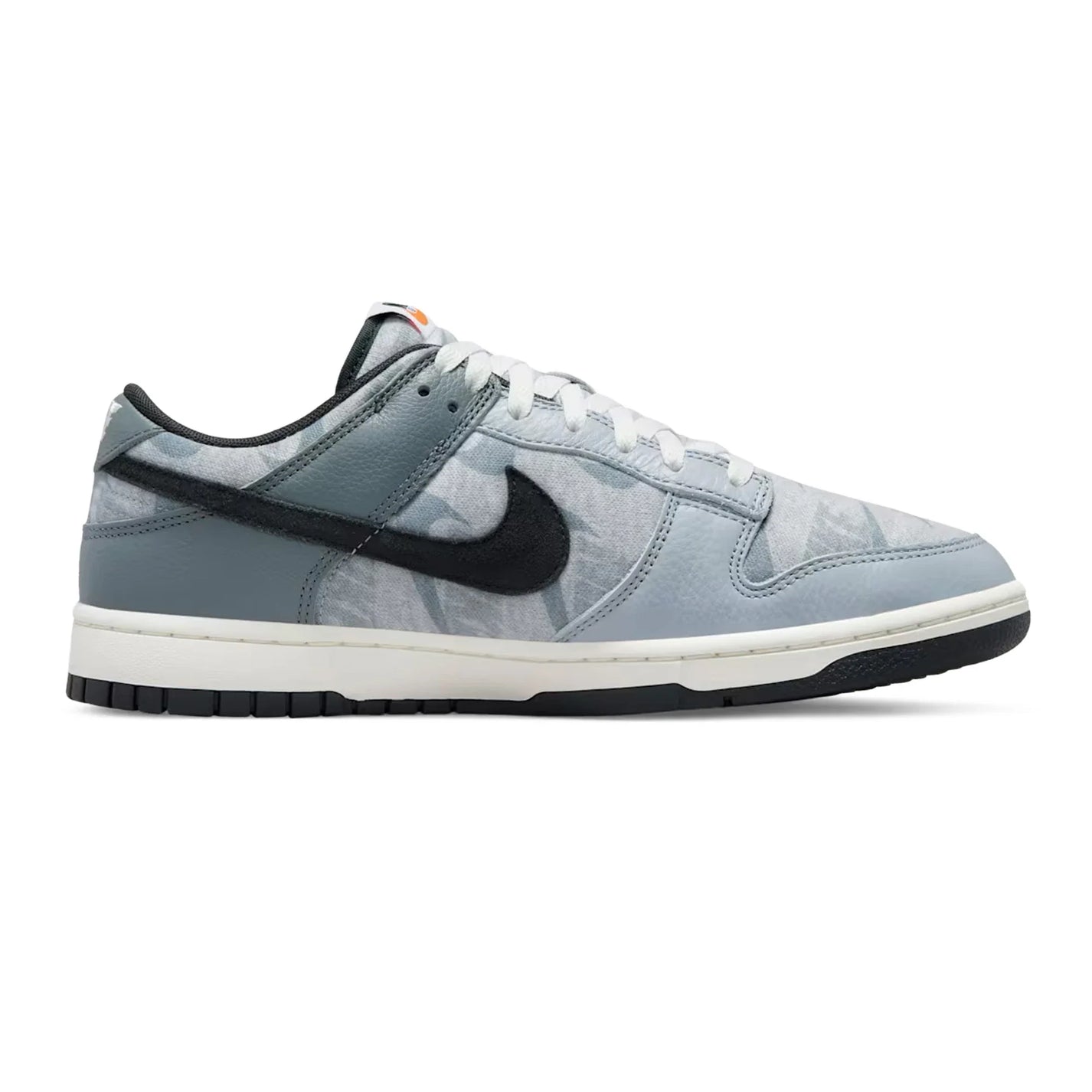 Nike Dunk Low SE 'Copy Paste' (2022)