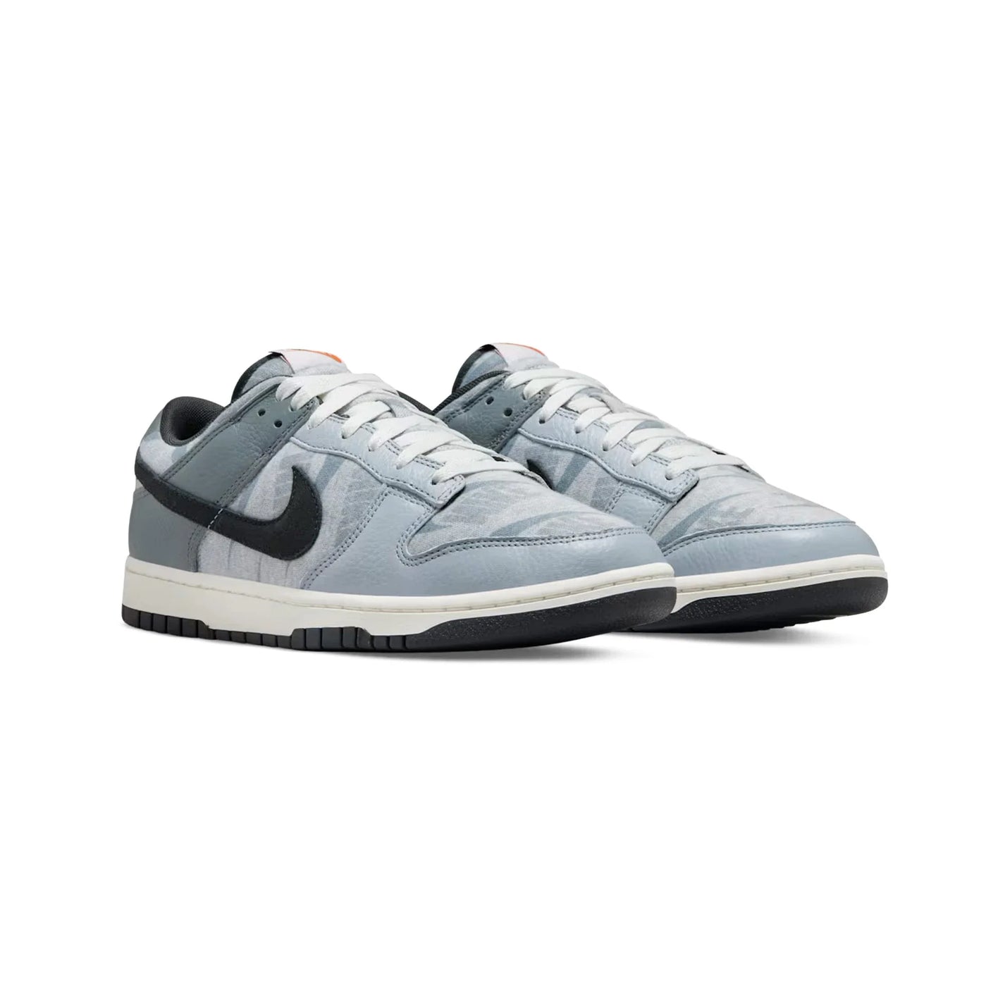 Nike Dunk Low SE 'Copy Paste' (2022)
